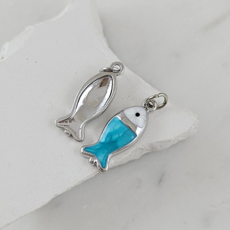 Подвеска Рыба 20.8х8 мм с эмалью, родиевое покрытие (10118-Р) купить с доставкой по России | Интернет-магазин Viva Beads