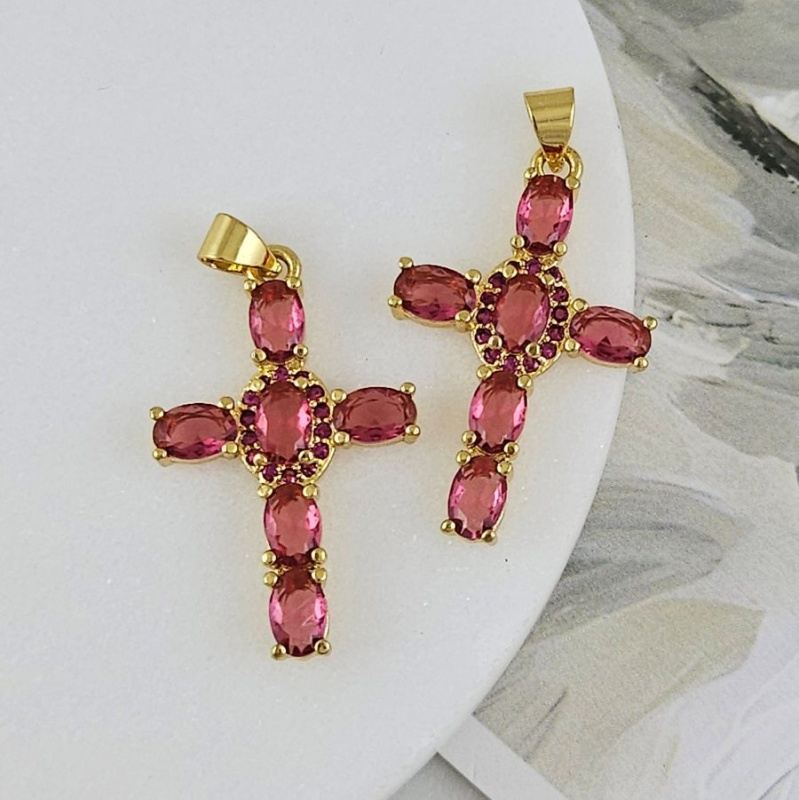 Подвеска Крест с фианитами 30x18.7 мм, позолота 18К, ярко-розовый (9298-ЯРЗ) купить с доставкой по России | Интернет-магазин Viva Beads