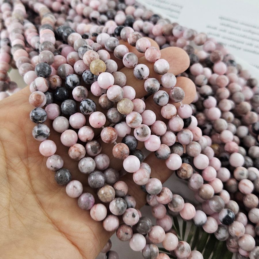 Нить 38 см Яшма розовая бусины ок. 6.5-7 мм тонированная, бусины гладкий шар (10051-6) для бижутерии купить с доставкой по России | Интернет‑магазин Viva Beads
