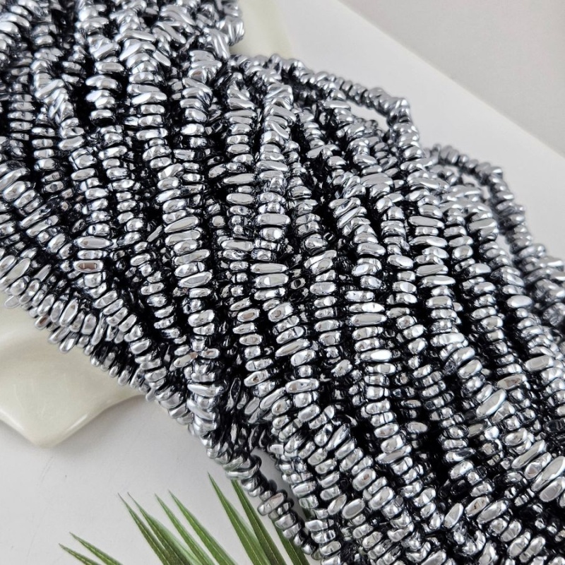 Нить 19 см Гематит, гематин фри форм 5-9x2.5-3 мм цвет платина (8992-П/19)