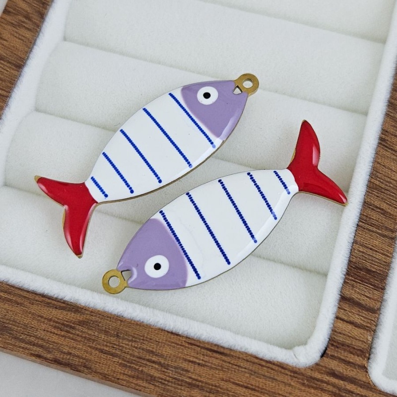 УЦЕНКА Подвеска Рыба 40х13.8х2.8 мм с эмалью, сталь в позолоте 18К (1051-СИН-УЦ)