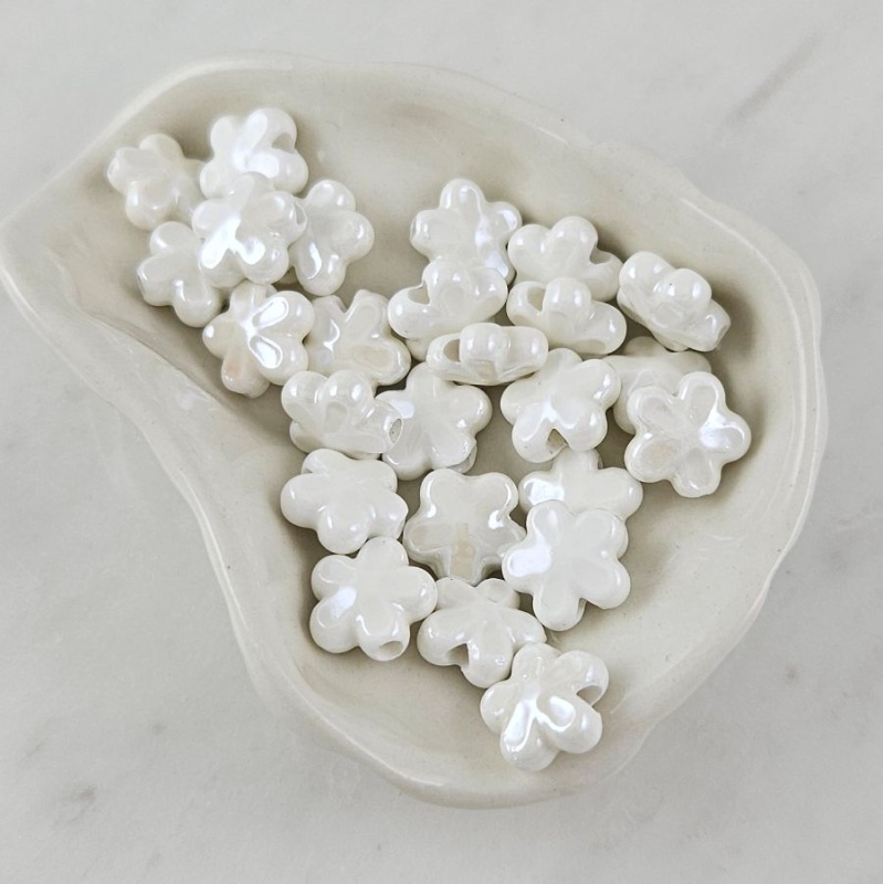 1 шт. Бусина Цветок 11х12 мм белый, керамика (6478-11-БЕЛ) купить с доставкой по России | Интернет-магазин Viva Beads