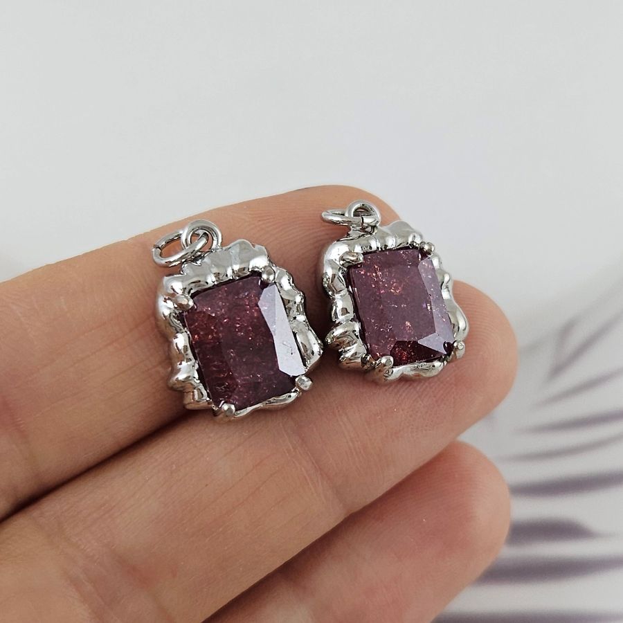 Подвеска 16.3х13.5 мм с кристаллом кракле, бордовый, родиевое покрытие (6809-БОРР)