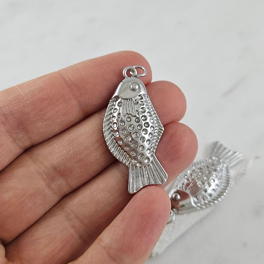 Подвеска Рыба 34.3х16.3 мм, родиевое покрытие (10129-Р) купить с доставкой по России | Интернет-магазин Viva Beads