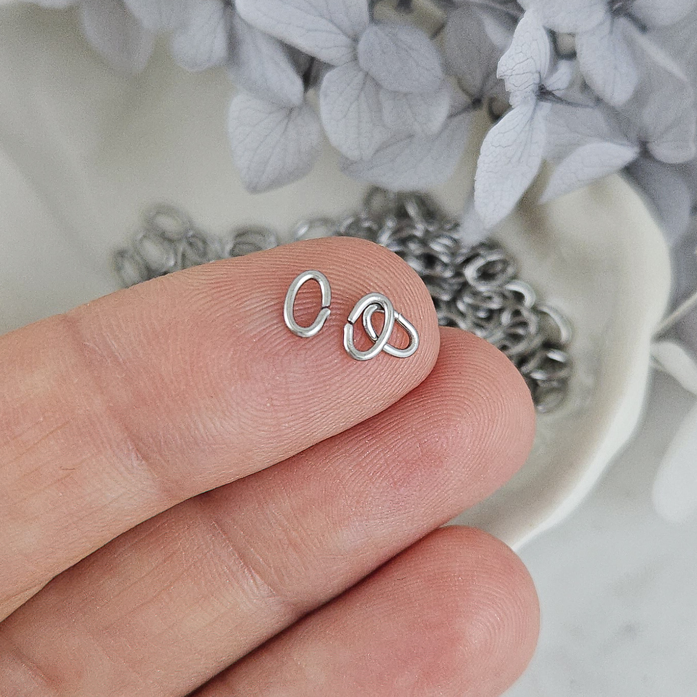 10 шт. Колечки овальные 5х3x0.7 мм соединительные разъемные, нержавеющая сталь (10246-5) соединительные колечки и кольца-коннекторы купить с доставкой по России | Интернет-магазин Viva Beads