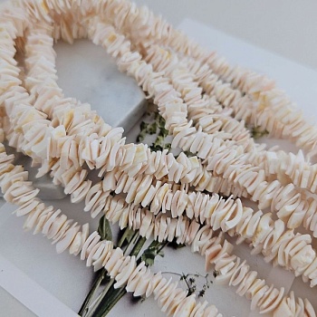 нить 20-21 см Бусины из ракушки ок. 8-10 мм фри форм, бледно-розовый (8747-БРОЗ) купить в Воронеже | Заказать в интернет-магазине Viva Beads
