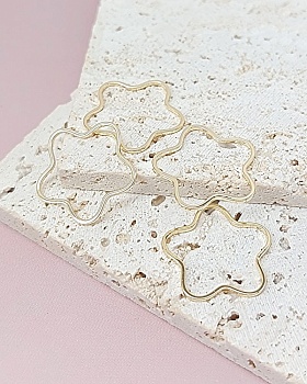 Подвеска-коннектор Цветок 20 мм позолота (7955-З) купить с доставкой по России | Интернет-магазин Viva Beads