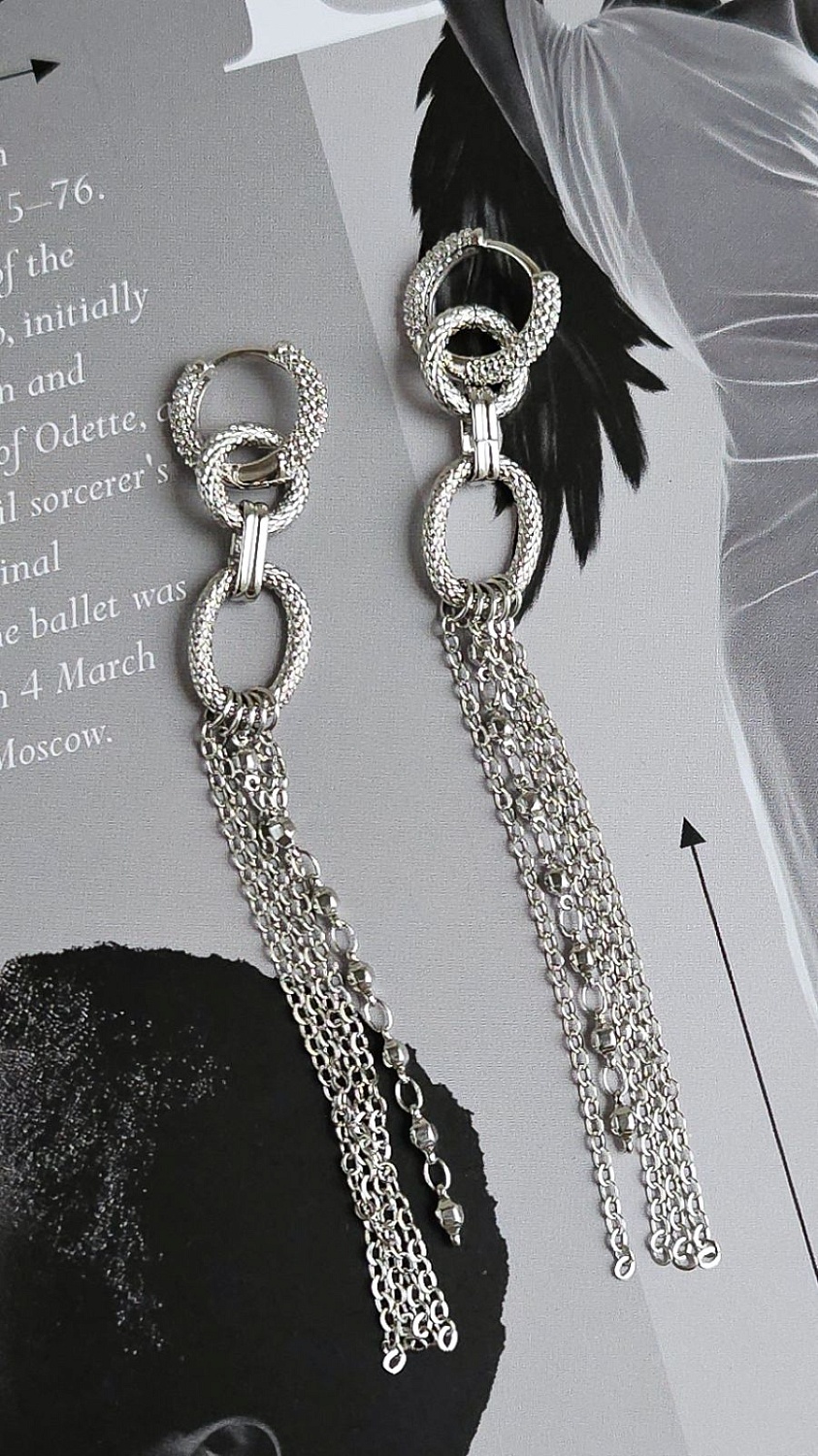 Акцентные серьги с цепями своими руками: просто, быстро и эффектно