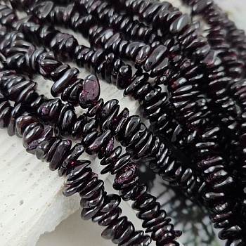 Нить 20 см Гранат натуральный крошка 7-10 мм (9985) для бижутерии купить с доставкой по России | Интернет‑магазин Viva Beads