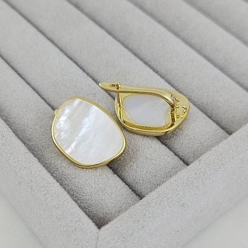 Швензы с перламутром 19.4х15.2 мм с английским замком, позолота 14К (7947-З) швензы для серег купить с доставкой по России | Интернет-магазин Viva Beads