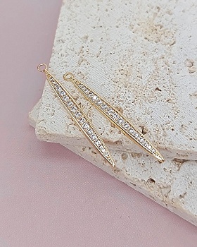 Подвеска палочка с фианитами 35х3.3 мм классическое золото (8137-З) Подвеска палочка с фианитами 35х3.3 мм классическое золото (8137-З)