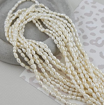 Нить 17 см  Жемчуг натуральный рис толщиной 3.5-4 мм белый АА (6740) купить в #REGION_P# | Заказать в интернет-магазине Viva Beads
