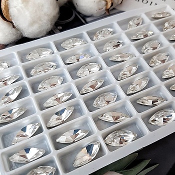 Кристалл Navette 15 х 7 мм хрустальное стекло Crystal (4629) купить в #REGION_P# | Заказать в интернет-магазине Viva Beads
 Кристалл Navette 15 х 7 мм хрустальное стекло Crystal (4629) купить в #REGION_P# | Заказать в интернет-магазине Viva Beads