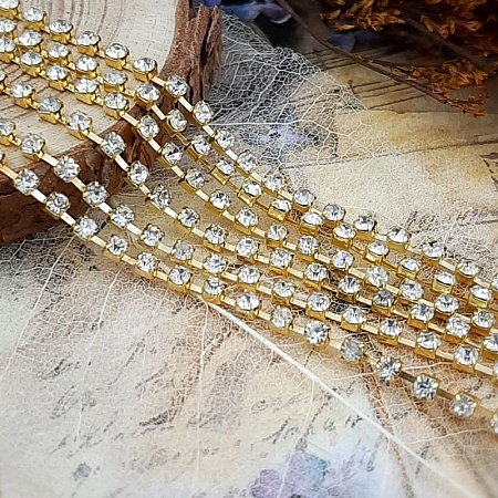 50 см Стразовая цепь 2 мм Crystal золото (4022) купить в Воронеже | Заказать в интернет-магазине Viva Beads
