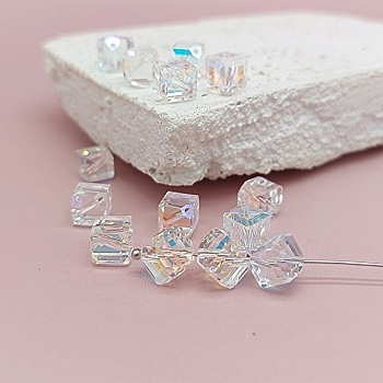 1 шт. Бусина куб 7x7x7 мм Clear AB хрустальное стекло (7759) купить в Воронеже | Заказать в интернет-магазине Viva Beads
 1 шт. Бусина куб 7x7x7 мм Clear AB хрустальное стекло (7759) купить в Воронеже | Заказать в интернет-магазине Viva Beads