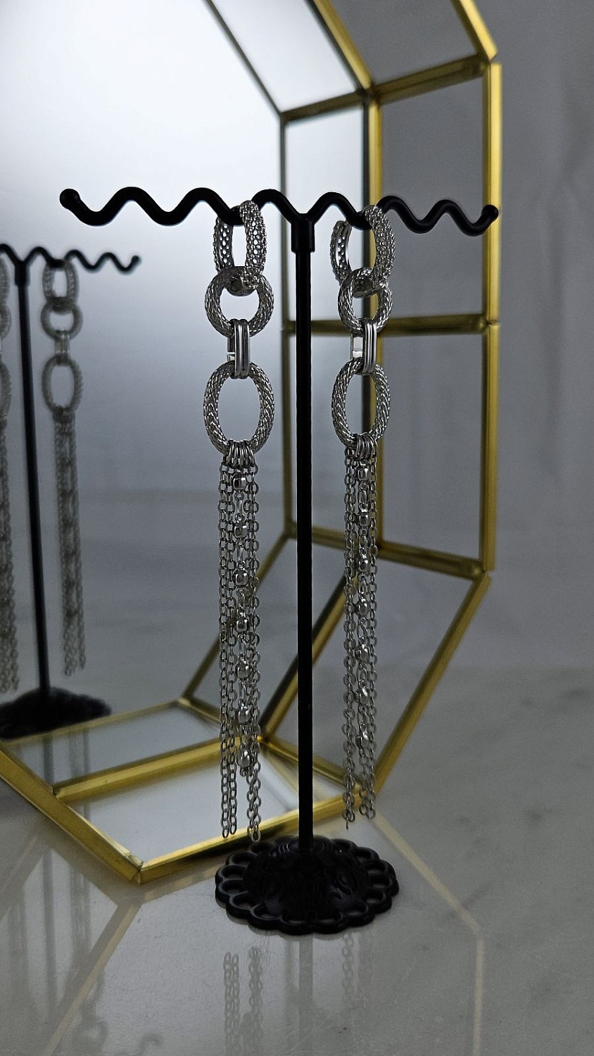 Акцентные серьги с цепями своими руками: просто, быстро и эффектно