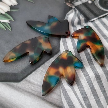 Подвеска лист 30x16x2.5 мм акрил (4457) купить с доставкой по России | Интернет-магазин Viva Beads