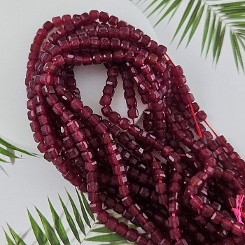 Нить 15 см Жадеит тонированный 5-6 мм бусины граненый куб, рубиновый(9939-РУБ) купить в Воронеже | Заказать в интернет-магазине Viva Beads
