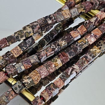 Нить 19 см Риолит, яшма леопардовая натуральная ок. 6 мм, бусины куб (10541) 