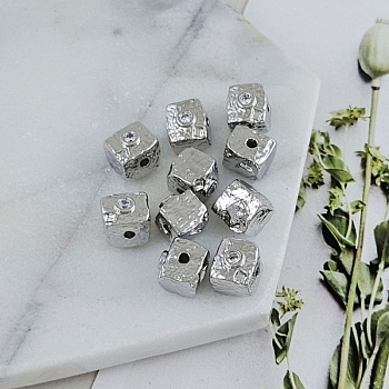 1 шт. Бусина металлическая форма кусочка камня ок. 7.7х8.4х8.6 мм с фианитом, родиевое покрытие (9770-Р) купить в Воронеже | Заказать в интернет-магазине Viva Beads
 1 шт. Бусина металлическая форма кусочка камня ок. 7.7х8.4х8.6 мм с фианитом, родиевое покрытие (9770-Р) купить в Воронеже | Заказать в интернет-магазине Viva Beads