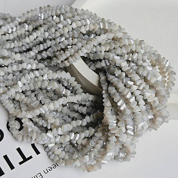 Нить 33 см Бусина стеклянная крошка ок. 3x4x2.5 мм светло-серый с блеском (7338-4-ССЕР) купить в Воронеже | Заказать в интернет-магазине Viva Beads
 Нить 33 см Бусина стеклянная крошка ок. 3x4x2.5 мм светло-серый с блеском (7338-4-ССЕР) купить в Воронеже | Заказать в интернет-магазине Viva Beads