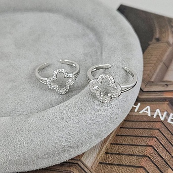 Кольцо Клевер с фианитами свободный размер родиевое покрытие (9402-Р) Кольцо Клевер с фианитами свободный размер родиевое покрытие (9402-Р)