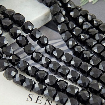 1 шт. Оникс черный 6-7 мм бусина граненый куб (7031-6) купить в Воронеже | Заказать в интернет-магазине Viva Beads
 1 шт. Оникс черный 6-7 мм бусина граненый куб (7031-6) купить в Воронеже | Заказать в интернет-магазине Viva Beads