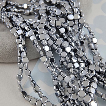 Нить 39 см Гематит, гематин ок. 4х2 мм, квадратная бусина цвет платина (6994-4-П) для бижутерии купить с доставкой по России | Интернет‑магазин Viva Beads