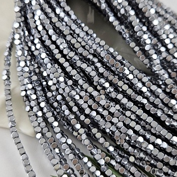Нить 40 см Гематит, гематин 2.8 мм граненый куб цвет платина (6999-3-П) для бижутерии купить с доставкой по России | Интернет‑магазин Viva Beads