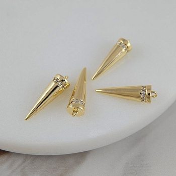 Подвеска Шип 15x4 мм, фианиты, позолота 14К (7763-З) Подвеска Шип 15x4 мм, фианиты, позолота 14К (7763-З)