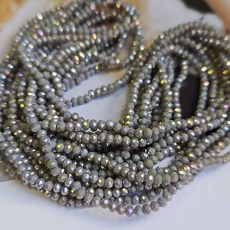 Нить 39-40 см Хрустальные бусины ок. 3х2 мм, серый, граненый рондель (8467) купить в Воронеже  | Заказать в интернет-магазине Viva Beads
